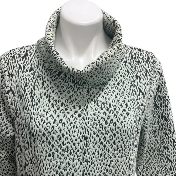 Tyler Boe Kim Knit Cowl Neck Abstract Snake Print Tunic Dress - Picture 6 of 11